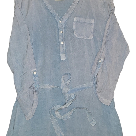 Bobbie Brooks size medium shirt dress. Adjustable sleeves, Pocket on front - Picture 10 of 12